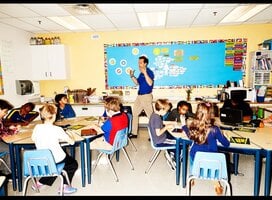Man lecturing classroom