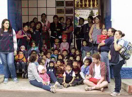 Volunteer Abroad with MaximoNivel.com