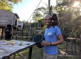 Wildlife sanctuary volunteering in Ecuador