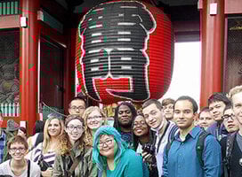 KCP students by the Kaminarimon, Asakusa.