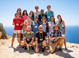 Angloville: Discover the World 