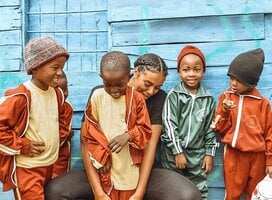 Volunteer in childcare in Tanzania with IVHQ