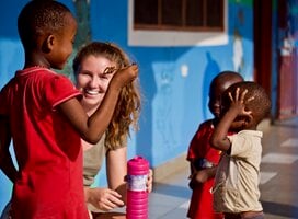 Volunteering in Ghana with IVHQ