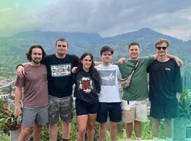 Interns from The Intern Group in Medellin, Colombia for their internship abroad.