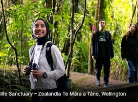 Students at Zealandia Wildlife Sanctuary
