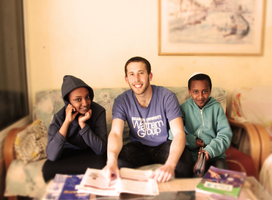 Yahel - Israel volunteer with Ethiopian-Israeli host family & students in Rishon